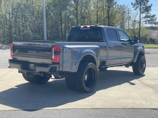 2026 Ford F-450 Platinum