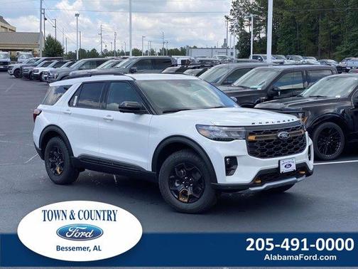 Star White 2026 Ford Explorer Tremor