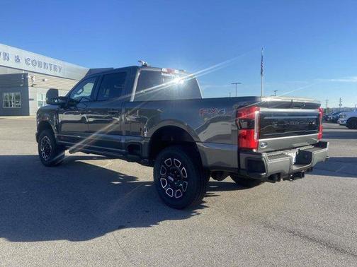 2026 Ford F-250 Platinum