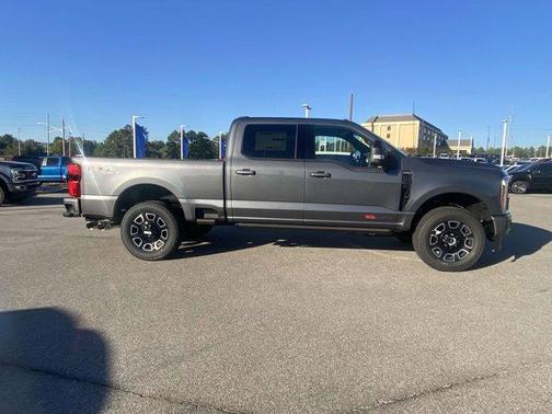 2026 Ford F-250 Platinum
