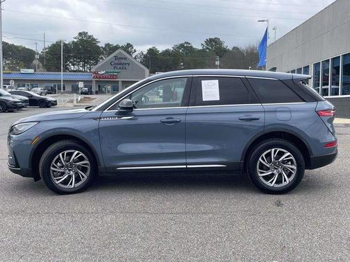 2025 Lincoln Corsair Premiere