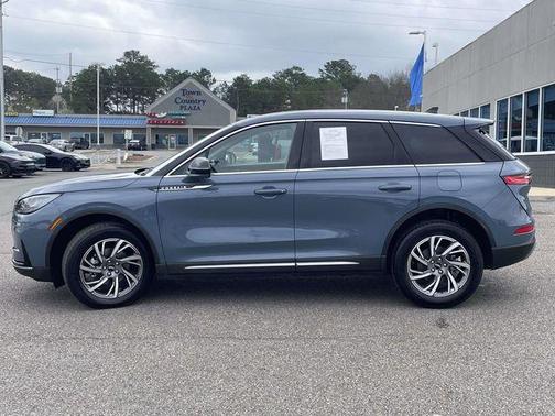 2025 Lincoln Corsair Premiere