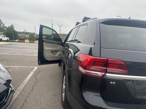 2018 Volkswagen Atlas 3.6L SE w/Technology