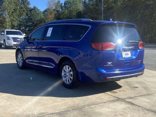 2019 Chrysler Pacifica Touring-L