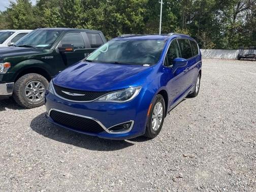 2019 Chrysler Pacifica Touring-L