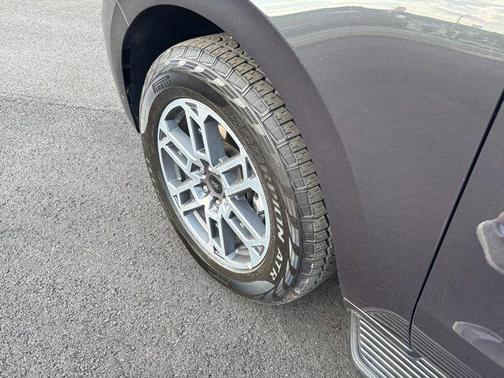 Dark Matter Gray Metallic 2025 Ford Expedition Max Active