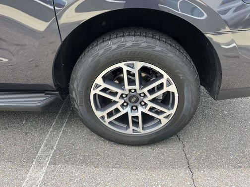 Dark Matter Gray Metallic 2025 Ford Expedition Max Active