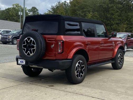 2023 Ford Bronco 