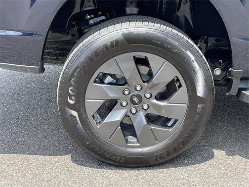 2024 Ford F-150 Lightning XLT