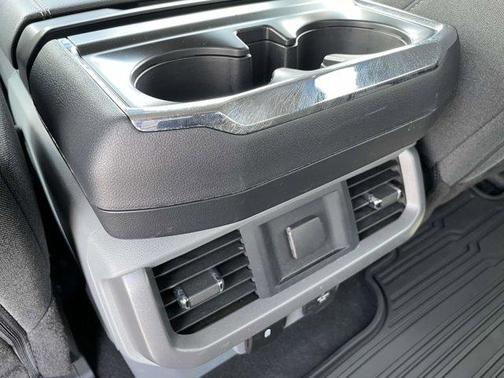 2024 Ford F-150 Lightning XLT