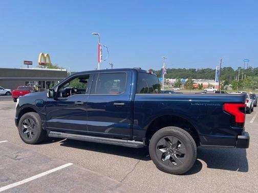 2024 Ford F-150 Lightning XLT