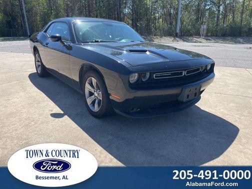 2015 Dodge Challenger SXT