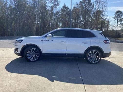 2020 Lincoln Nautilus Reserve