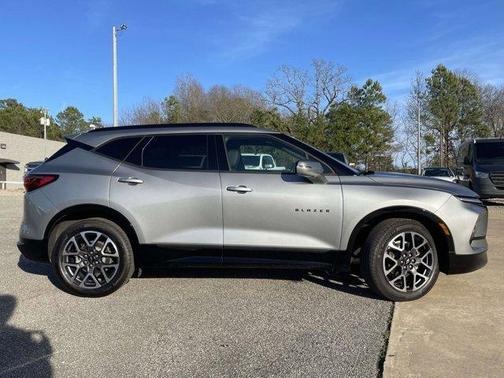 2025 Chevrolet Blazer RS