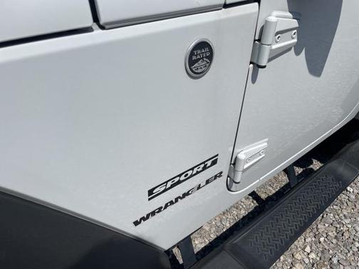 2013 Jeep Wrangler Sport