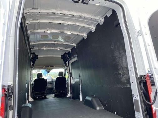Oxford White 2026 Ford Transit-350 Base