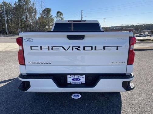 2020 Chevrolet Silverado 1500 Custom