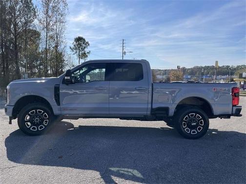 2025 Ford F-250 Platinum