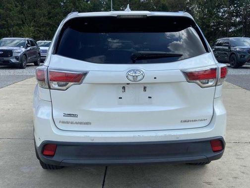 2016 Toyota Highlander 