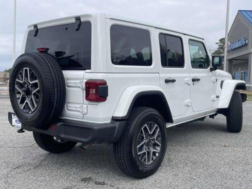 2025 Jeep Wrangler Sahara