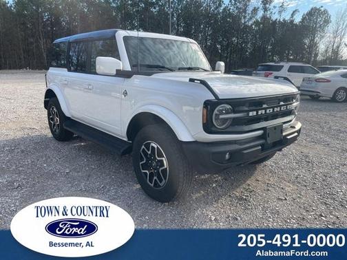 2025 Ford Bronco Outer Banks