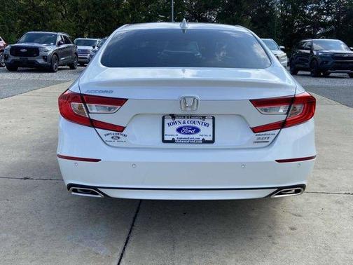 2021 Honda Accord Touring 2.0T