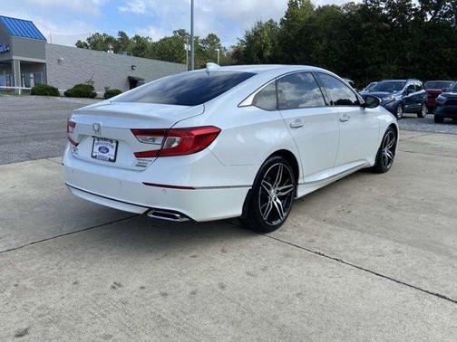 2021 Honda Accord Touring 2.0T