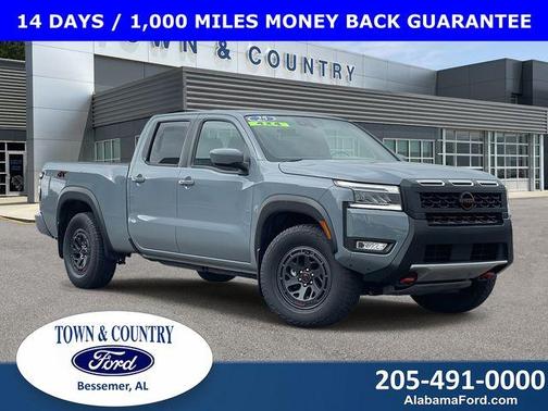 2025 Nissan Frontier PRO-4X