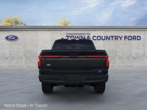 2025 Ford F-150 Lightning LARIAT