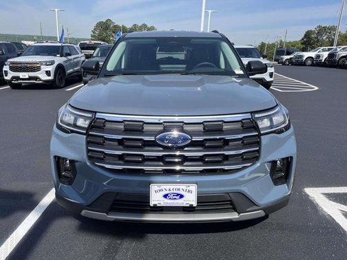 Vapor Blue Metallic 2026 Ford Explorer Active