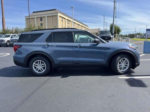 Vapor Blue Metallic 2026 Ford Explorer Active