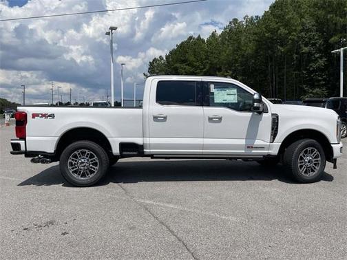 2025 Ford F-350 Platinum