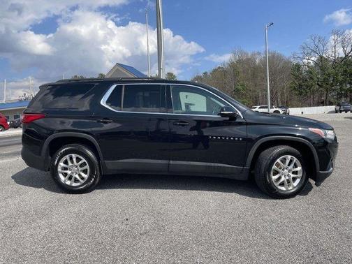 2019 Chevrolet Traverse LT Cloth