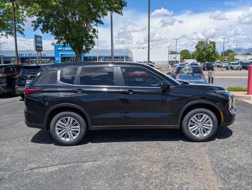 2024 Mitsubishi Outlander ES 2.5 S-AWC