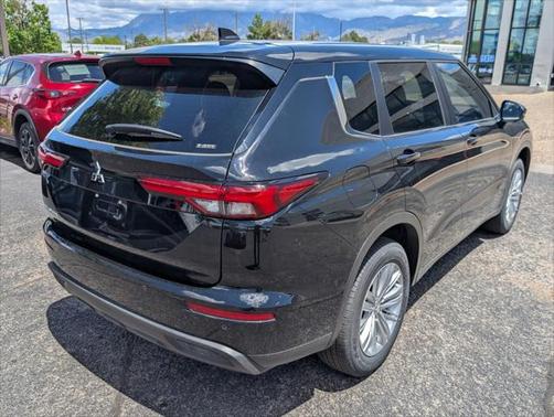 2024 Mitsubishi Outlander ES 2.5 S-AWC