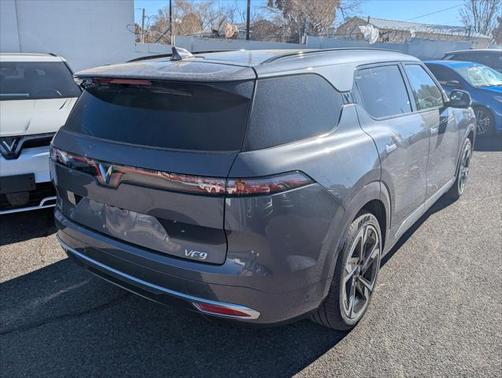 2024 VinFast VF 9 Plus