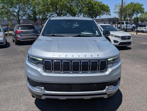 2023 Jeep Wagoneer L Series II 4x2