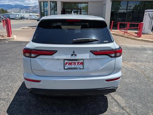 2024 Mitsubishi Outlander ES 2.5 S-AWC