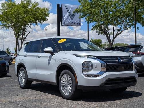 2024 Mitsubishi Outlander ES 2.5 S-AWC