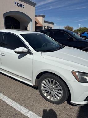 2017 Volkswagen Passat 1.8T SE