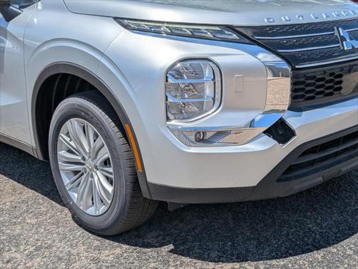2024 Mitsubishi Outlander ES 2.5 S-AWC