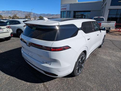2024 VinFast VF 9 Plus