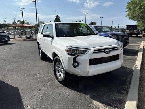 2024 Toyota 4Runner SR5