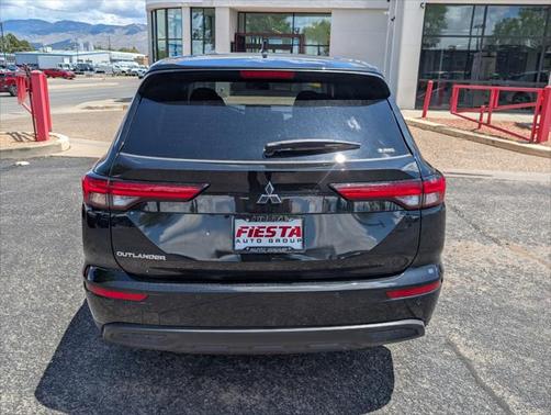 2024 Mitsubishi Outlander ES 2.5 S-AWC