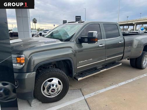 2017 GMC Sierra 3500 Denali