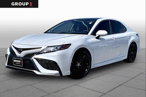 Wind Chill Pearl 2024 Toyota Camry XSE