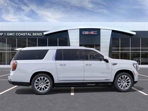 G4J/GLACIER WHI 2026 GMC Yukon XL Denali