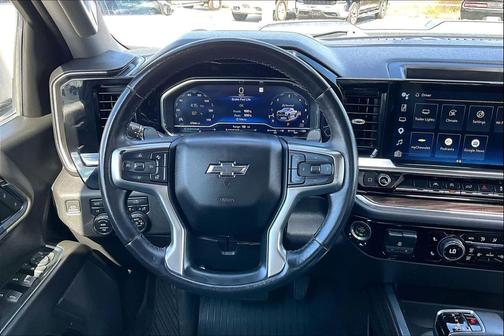 Iridescent Pearl Tricoat 2023 Chevrolet Silverado 1500 LT Trail Boss