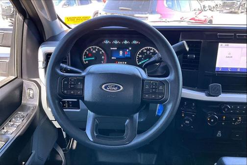 Oxford White 2023 Ford F-250 XL
