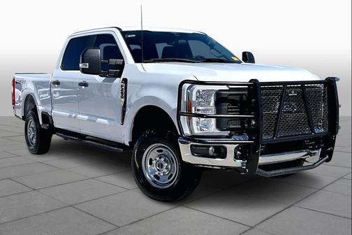 Oxford White 2023 Ford F-250 XL